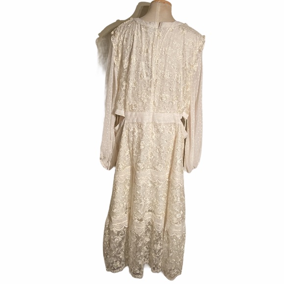 Alexis for Target Lace Cut out Dress White Long Sleeves  Size 3X NWT - Picture 6 of 9
